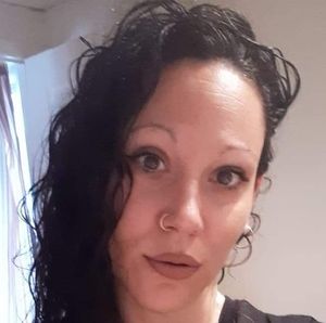 Meet your Posher, Annie